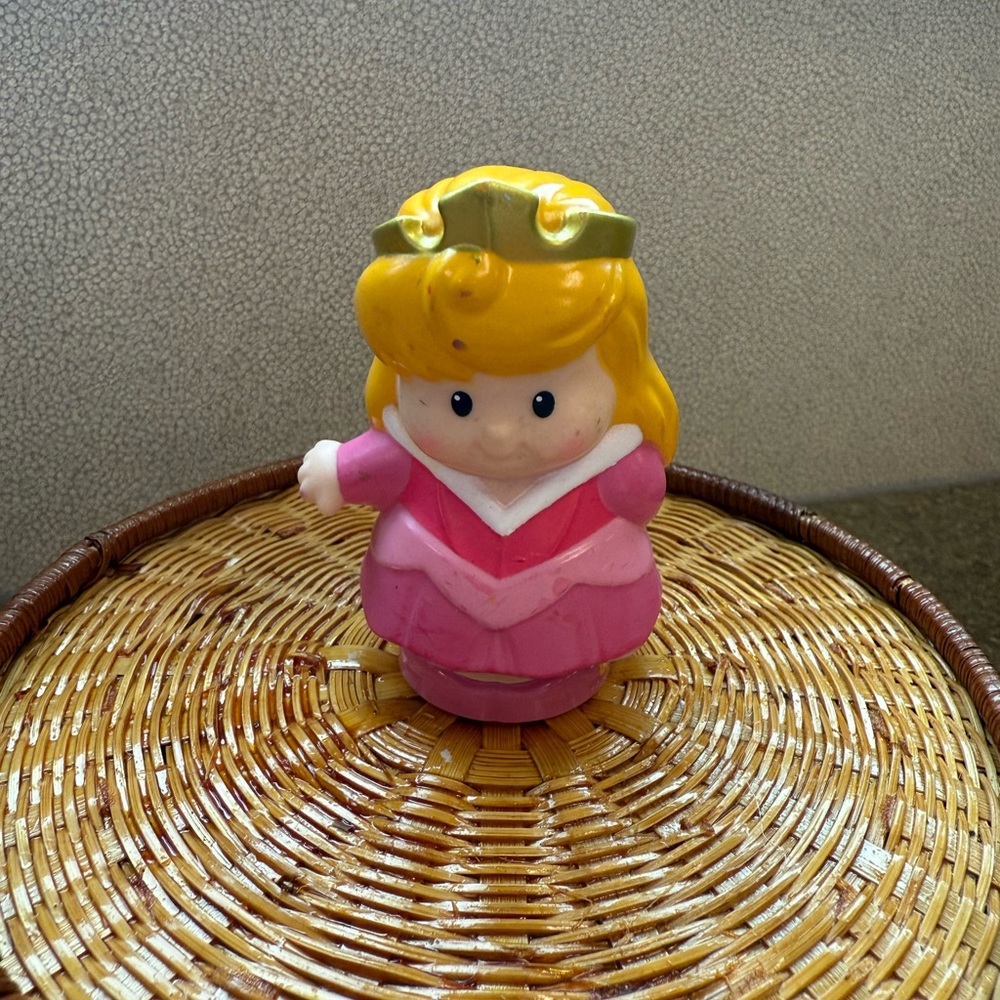 Fisher-Price Little People Disney Princess Aurora